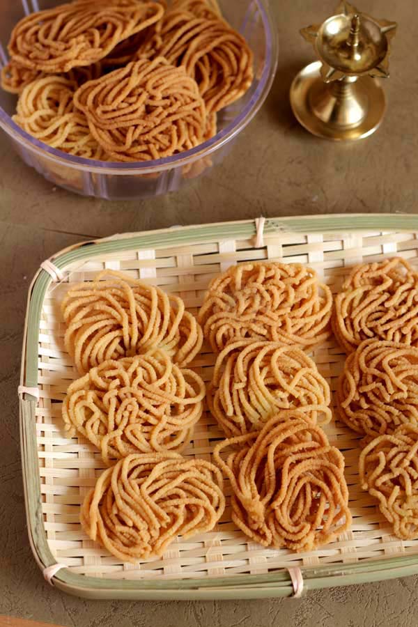 moong murukku