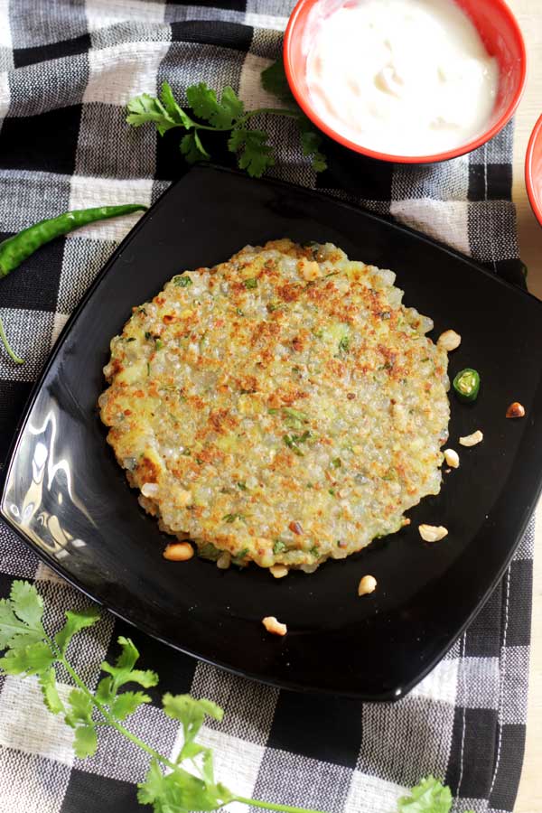 sabudana thalipeeth sago roti