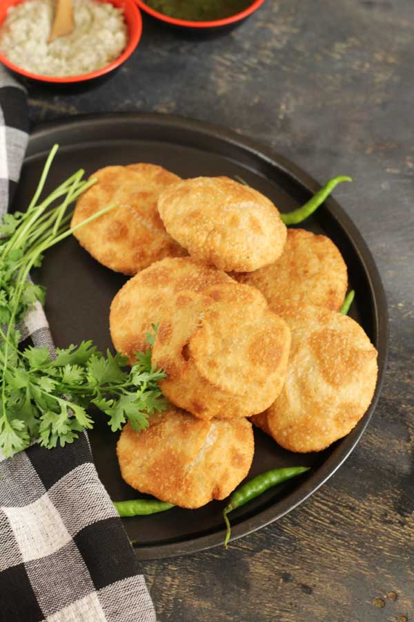 moong kachori